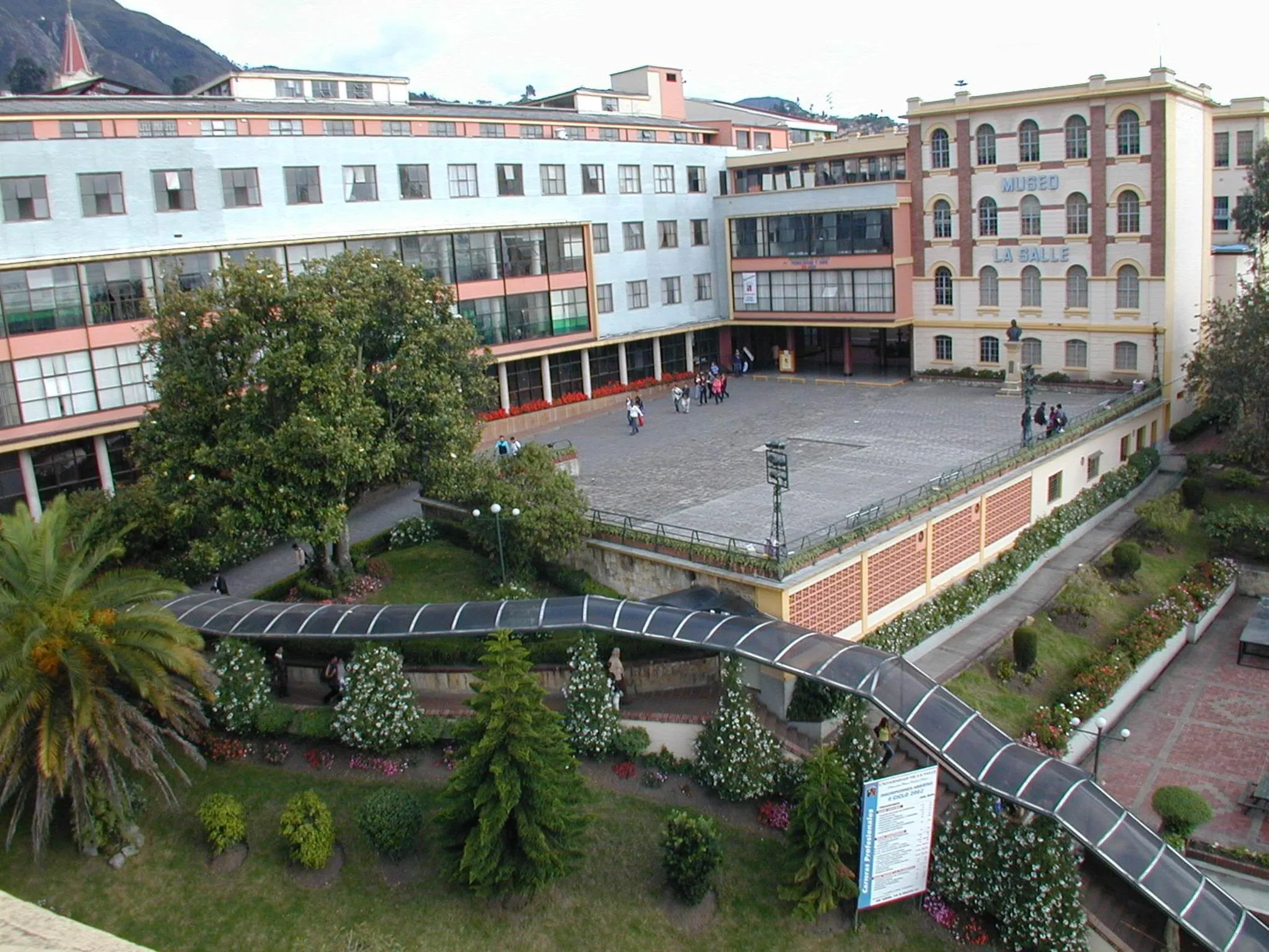 OTRA VEZ, UNIVERSIDAD DE LA SALLE ENTRE LAS MEJORES DEL PAÍS