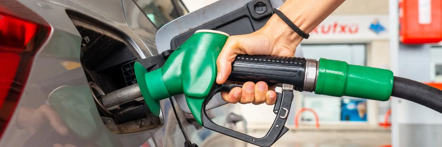 ¿Por qué aumentó el precio de la gasolina?