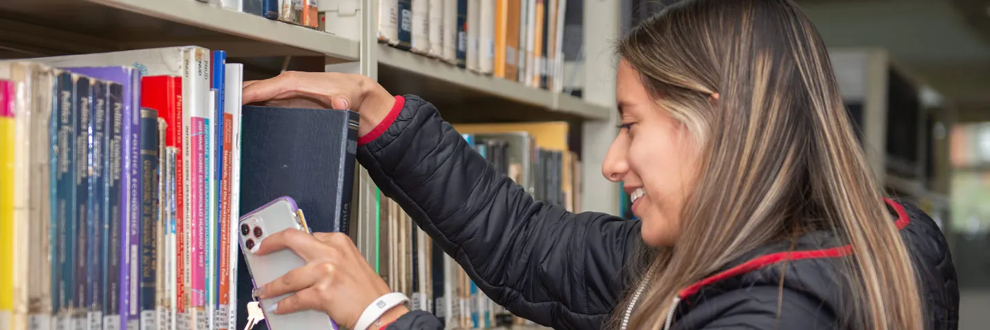 Investigación de bibliotecología fue destacada en México