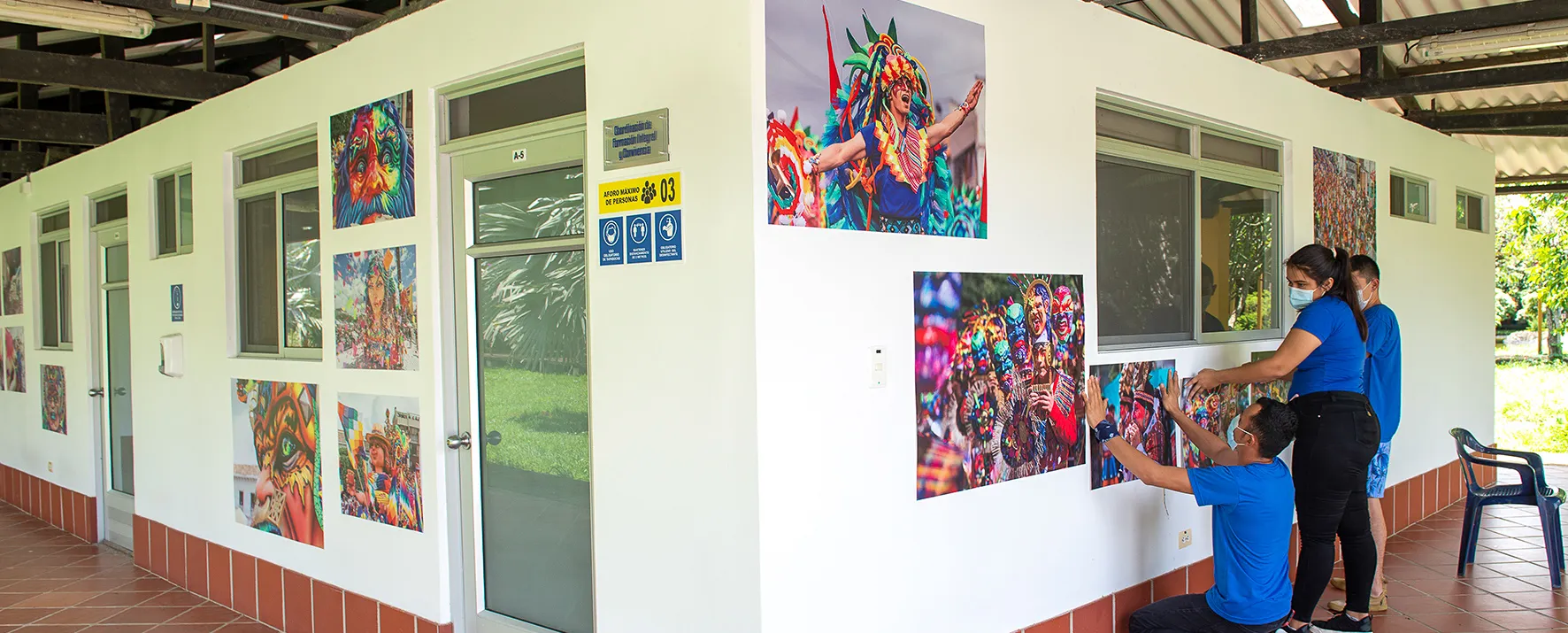 La exposición carnavales va a Utopía