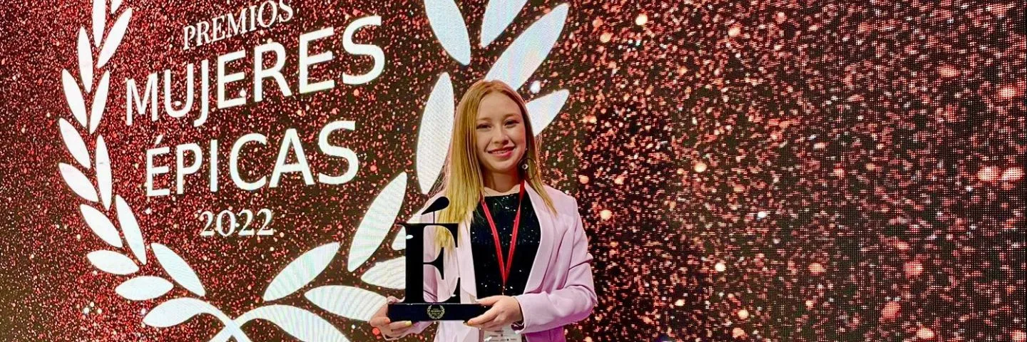 Egresada lasallista es una de las ganadoras del premio Mujeres Épicas 2022
