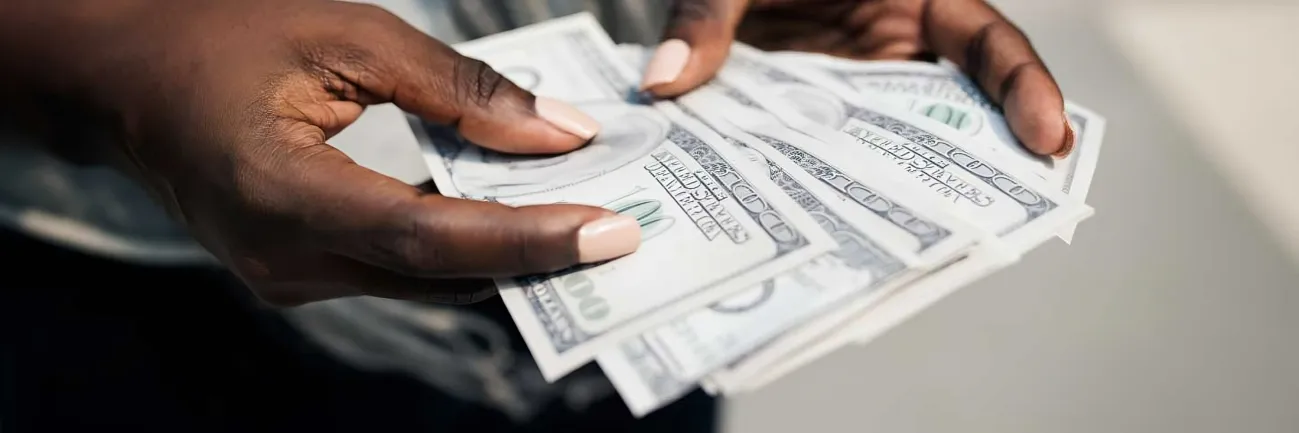 Recomendaciones para evitar que el alza del dólar afecte su bolsillo