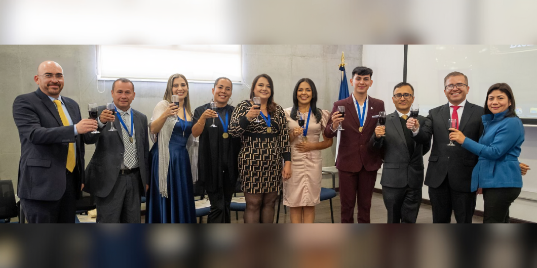 Licenciatura en Básica Primaria gradúa su primera cohorte