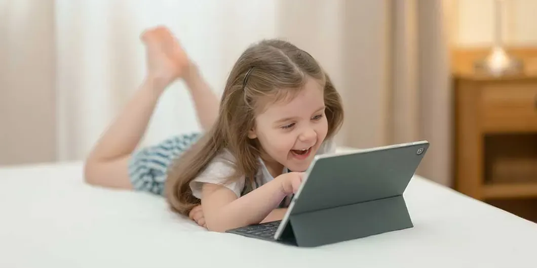 Uso de pantallas en los niños: efectos y recomendaciones