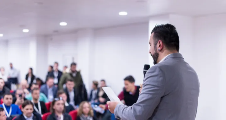 GEM 2025: Liderazgo educativo