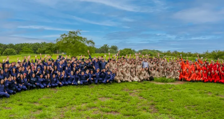 Estudiantes que dejan huella, futuros que transforman