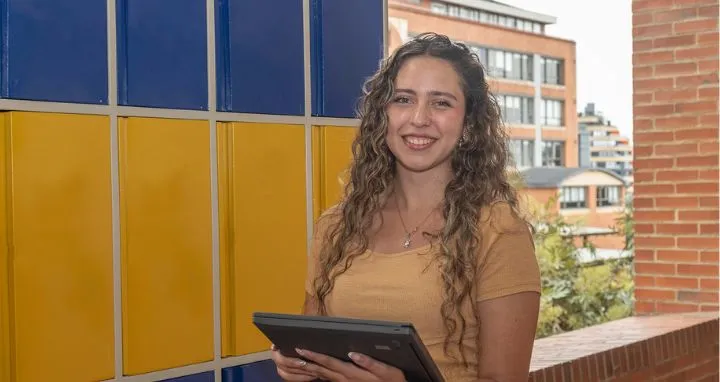 Beneficios económicos asignados por mérito académico.