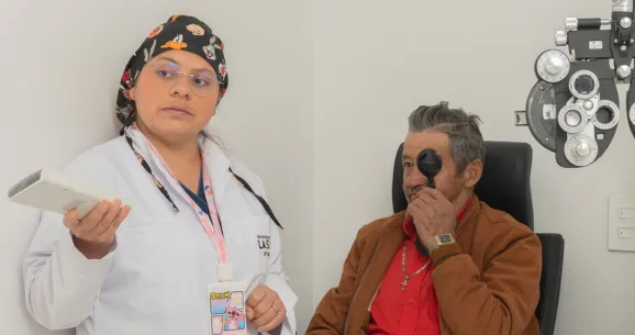 Atención a adultos mayores