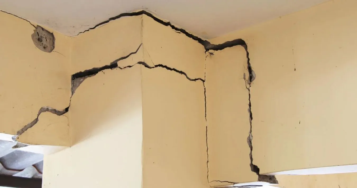 Grietas en un apartamento