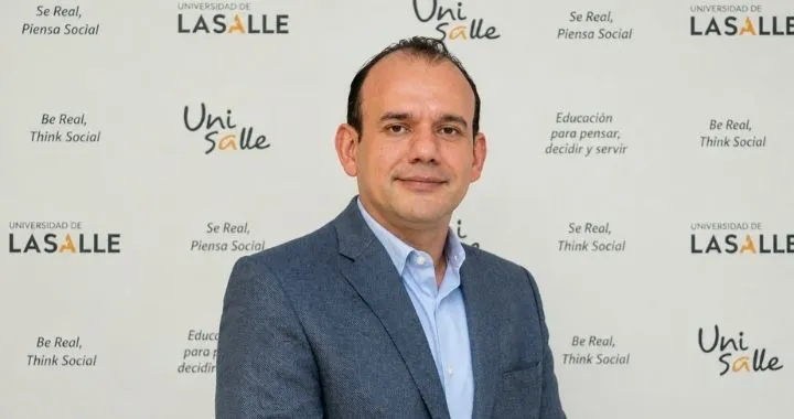 Fotomultas edder velandia